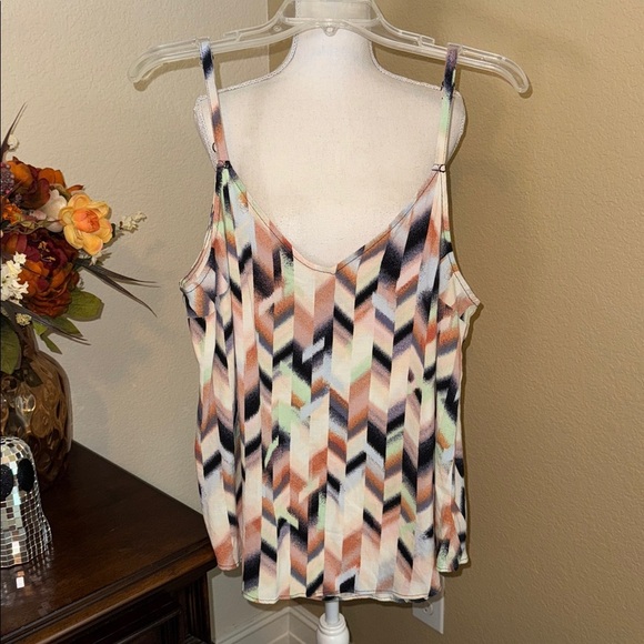 Torrid Ava Rayon Slub Cami Tank Top Blouse Shirt - size 2X - Picture 3 of 4